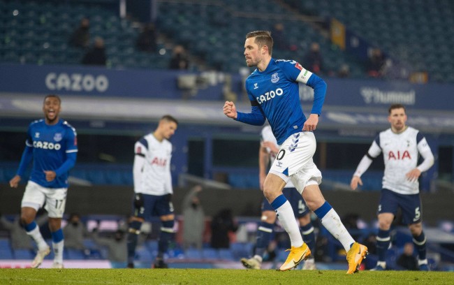 巴萨的困境 巴萨的困境